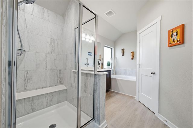10147 Bayou Oaks Drive, Conroe, TX 77385