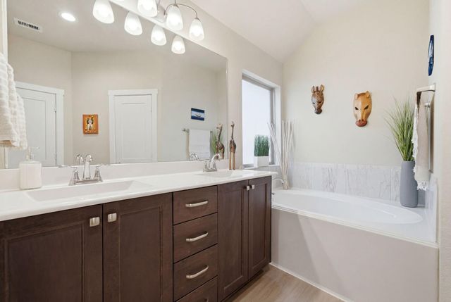 10147 Bayou Oaks Drive, Conroe, TX 77385