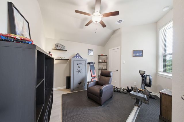 10147 Bayou Oaks Drive, Conroe, TX 77385