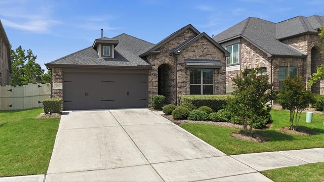 10147 Bayou Oaks Drive, Conroe, TX 77385