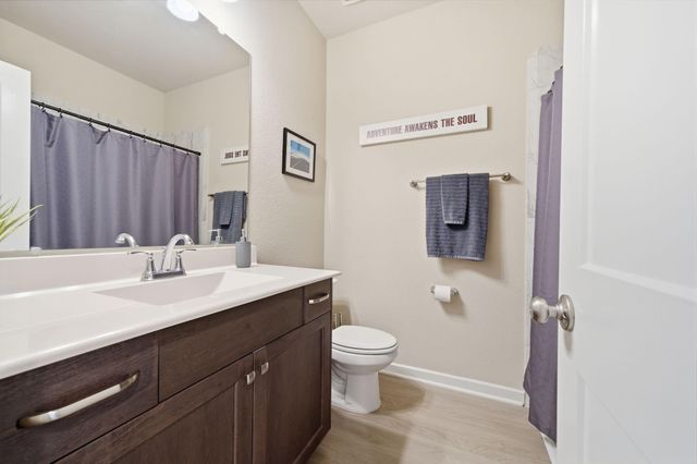 10147 Bayou Oaks Drive, Conroe, TX 77385