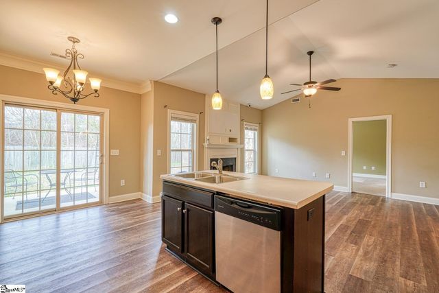 9 Cedar Brook Court, Greenville, SC 29611