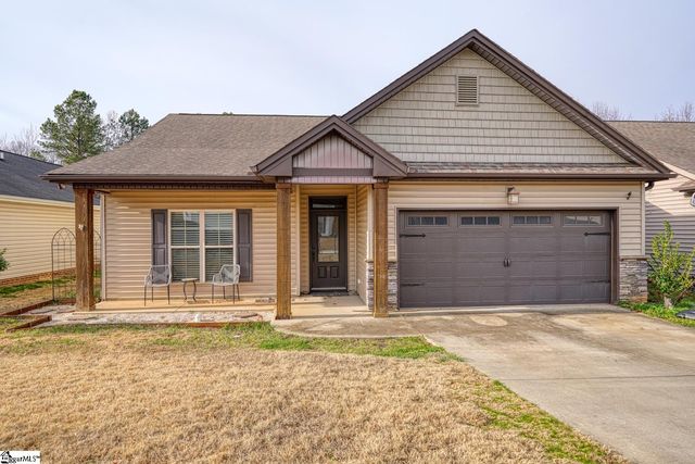 9 Cedar Brook Court, Greenville, SC 29611