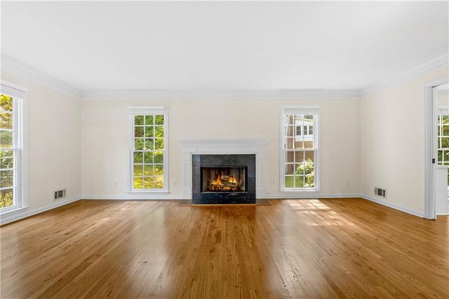 425 Prince Charles Place, Johns Creek, GA 30022