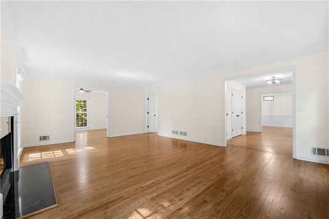 425 Prince Charles Place, Johns Creek, GA 30022