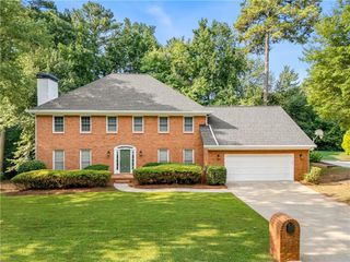 425 Prince Charles Place, Johns Creek, GA 30022