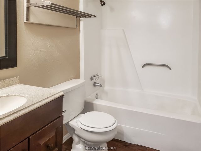 302 Manuel Drive A-D, College Station, TX 77840