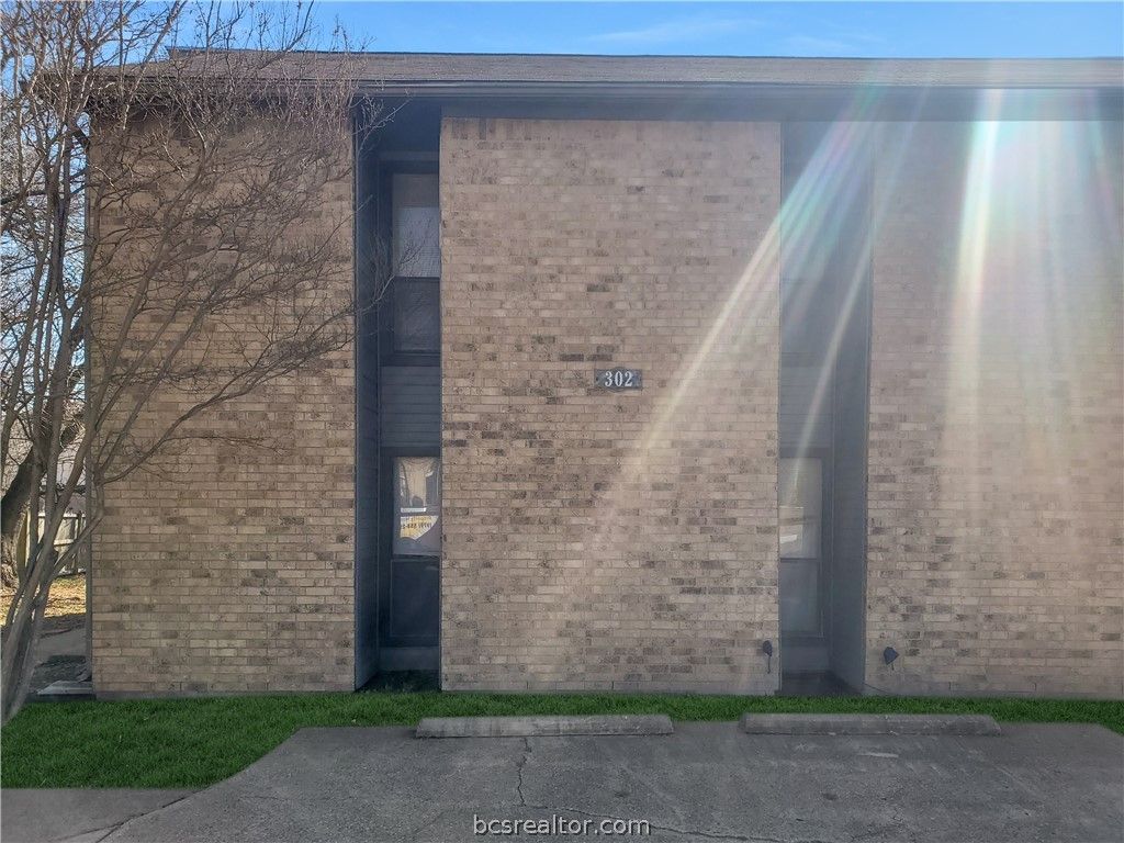 302 Manuel Drive A-D, College Station, TX 77840 — photo 2