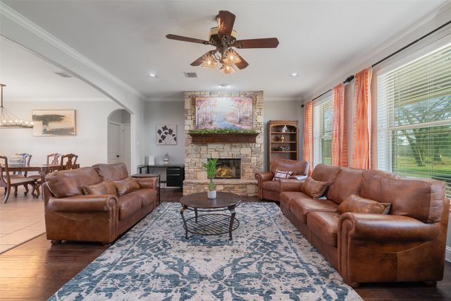 2621 Fm 1827, Mckinney, TX 75071