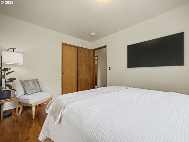 1737 Ne 144TH Ave, Portland, OR 97230