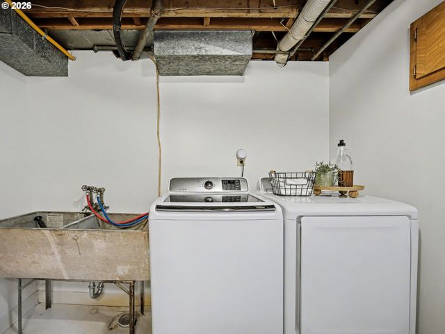 1737 Ne 144TH Ave, Portland, OR 97230