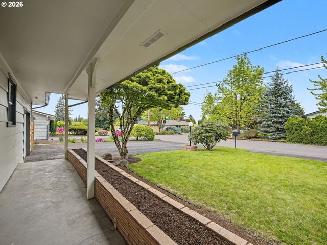 1737 Ne 144TH Ave, Portland, OR 97230
