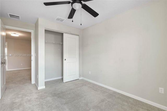 1761 Lindley St, Mangonia Park, FL 33407