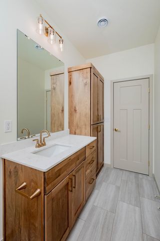 1609 5th Avenue NE, Dilworth, MN 56529