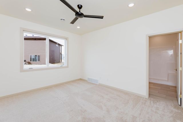 1609 5th Avenue NE, Dilworth, MN 56529