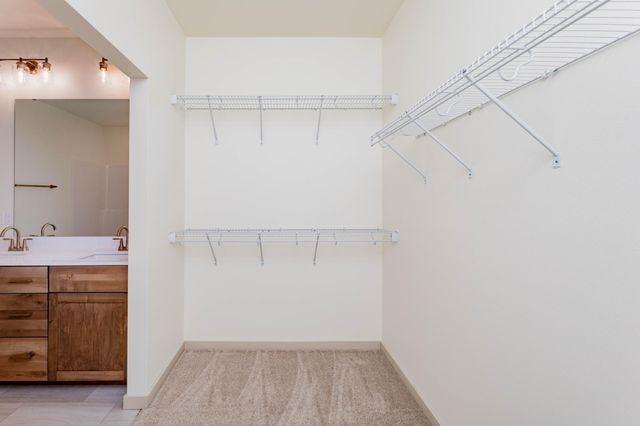 1609 5th Avenue NE, Dilworth, MN 56529