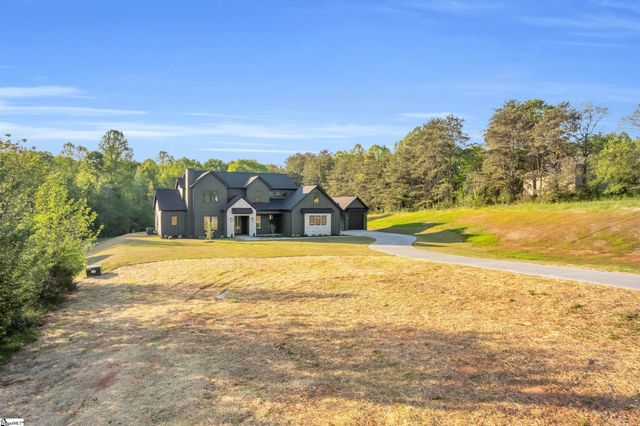 545 E Airport Road, Greer, SC 29651