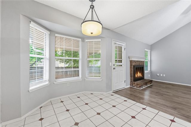 3168 W Shale Street, Fayetteville, AR 72704