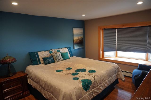 69 Meyer Lane, Medford, NY 11763