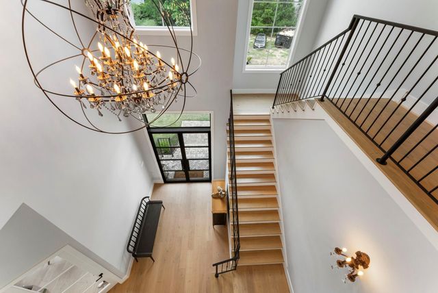 82 Simon Lake Lane, The Woodlands, TX 77381