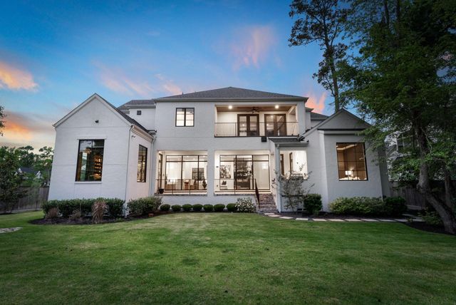 82 Simon Lake Lane, The Woodlands, TX 77381