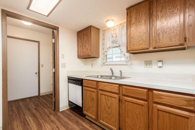 5522 Parkshire Drive, Columbus, OH 43229