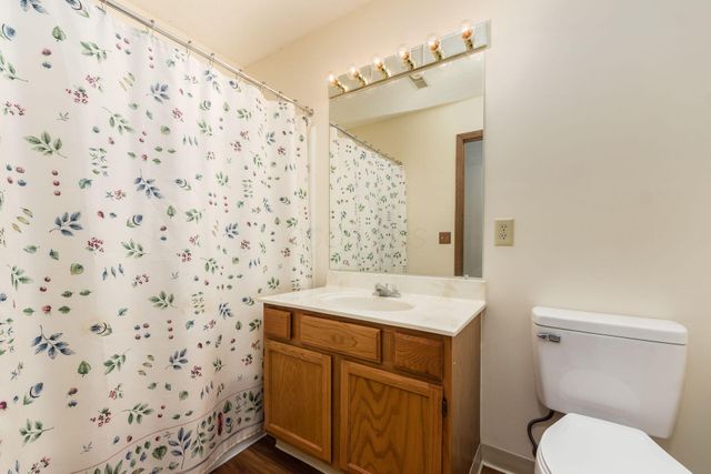 5522 Parkshire Drive, Columbus, OH 43229