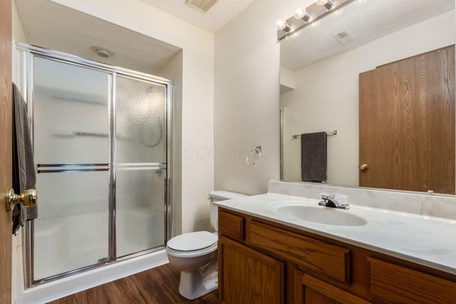 5522 Parkshire Drive, Columbus, OH 43229