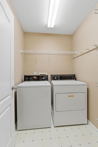 302 Aubrey Ct, Burns, TN 37029