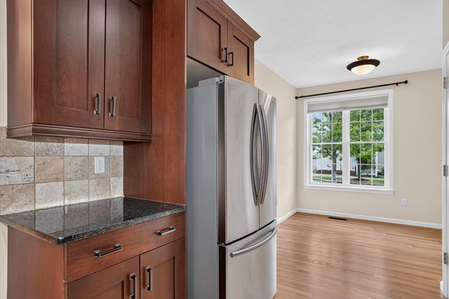 4 Hastings Rd 4, Hudson, MA 01749