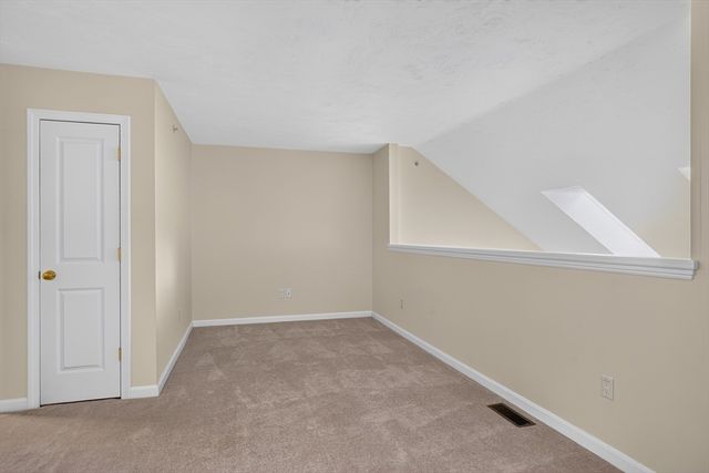 4 Hastings Rd 4, Hudson, MA 01749