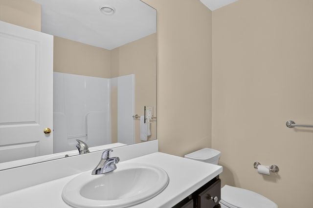 4 Hastings Rd 4, Hudson, MA 01749