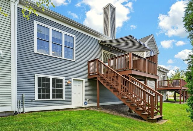 4 Hastings Rd 4, Hudson, MA 01749