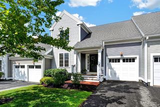 4 Hastings Rd 4, Hudson, MA 01749