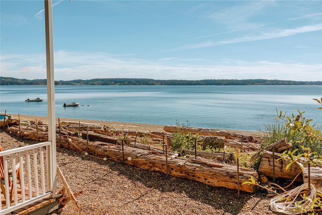 768 6th Avenue, Fox Island, WA 98333