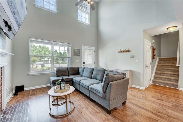 4 Cayman Court, Durham, NC 27703