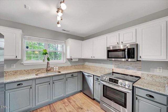 4 Cayman Court, Durham, NC 27703