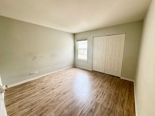 1344 Danada Court, Naperville, IL 60563