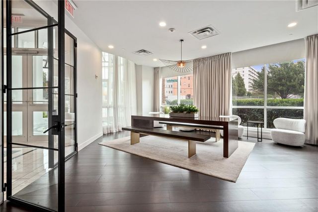 325 E Paces Ferry Road NE 1704, Atlanta, GA 30305