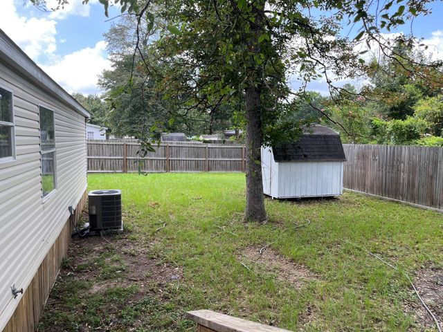 16501 Brittany Way, Conroe, TX 77306