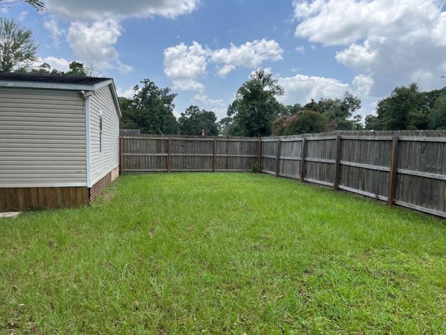 16501 Brittany Way, Conroe, TX 77306