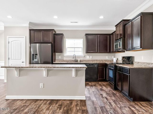 1460 Abercorn Lane, Sanford, NC 27330