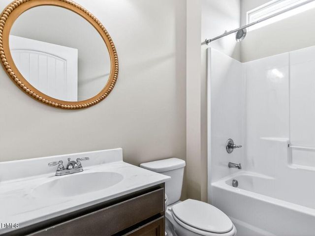 1460 Abercorn Lane, Sanford, NC 27330