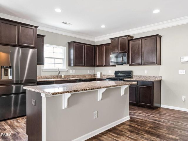 1460 Abercorn Lane, Sanford, NC 27330