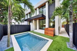 1034 SW 11th Avenue, Miami, FL 33130