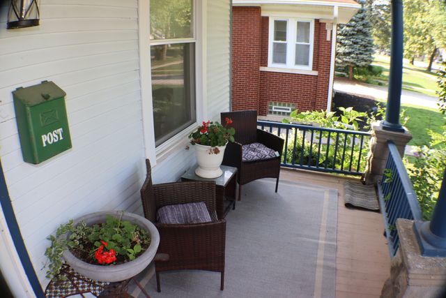 10134 S Charles Street, Chicago, IL 60643