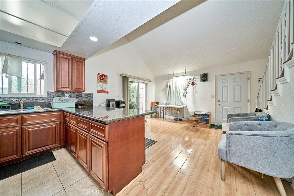 Image 10 of property listing at 3852 Baldwin Park D, Baldwin Park, CA 91706