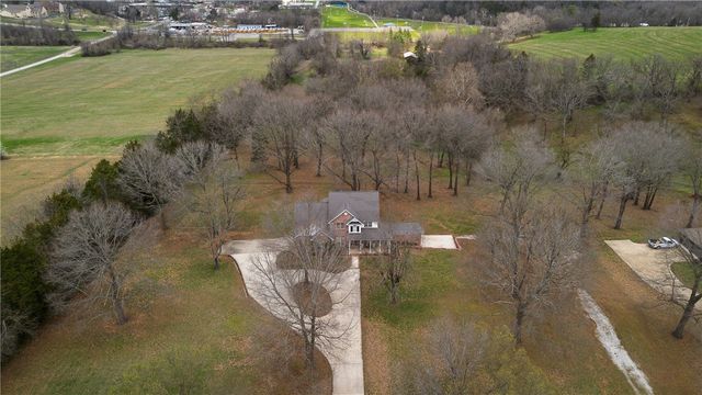 1629 Clover Hill Road, Harrison, AR 72601