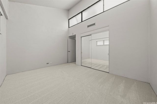 500 Lunalilo Home Road 17A, Honolulu, HI 96825