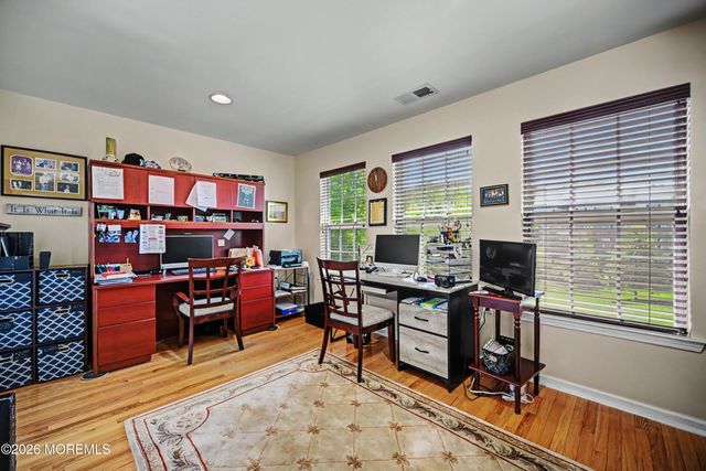 12 Sandra Court 2747, Old Bridge, NJ 08857